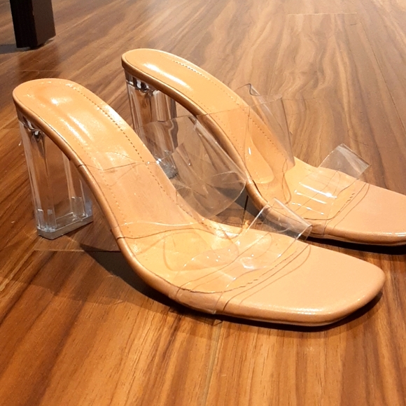 Clear sandals - Picture 1 of 4